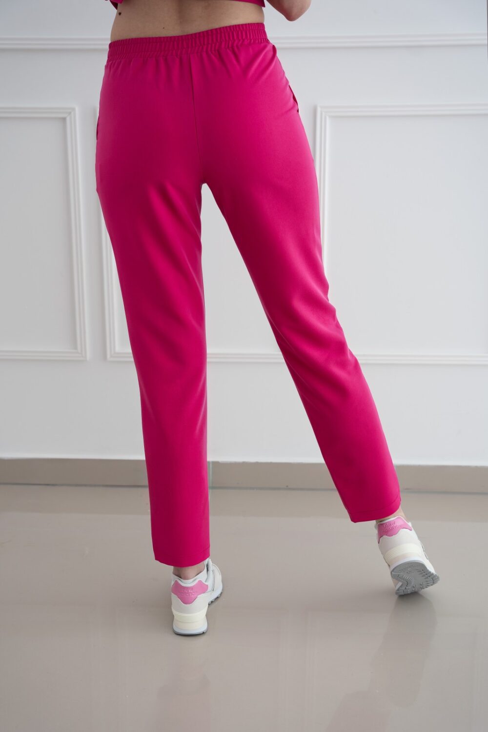 spodnie-medyczne-2-joggery-pink-scrabme