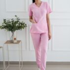 bluzka-rozowa-split-pocket-scrabme