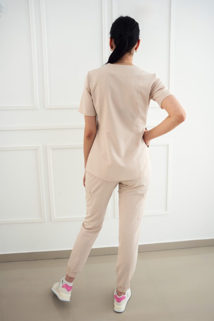 Spodnie Medyczne Joggery – Latte Scrabme