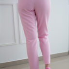 spodnie-proste-2-slodki-roz-scrabme